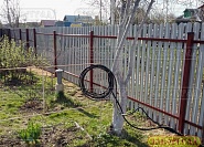 Заборы из металлического евроштакетника под ключ - купить забор из евроштакетника по низкой цене за метр, расчет стоимости работ онлайн №28